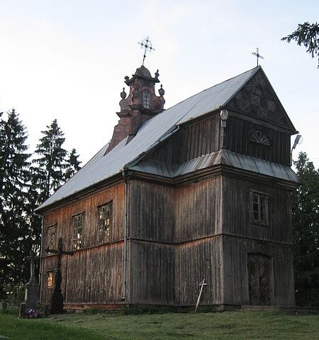 Kościół Świętego Krzyża w Sokołach, fot. Wikimedia Commons CC0